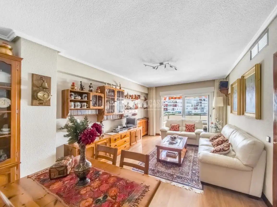 Piso con ascensor en venta en Ciudad Lineal, imagen 4