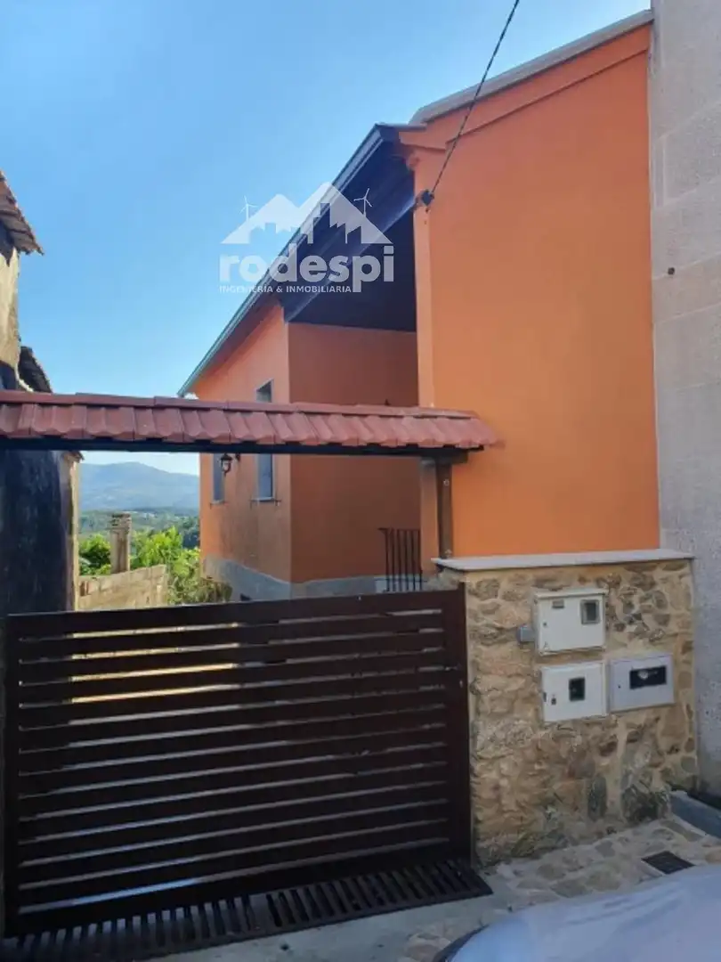Casa o chalet de alquiler en Arbo