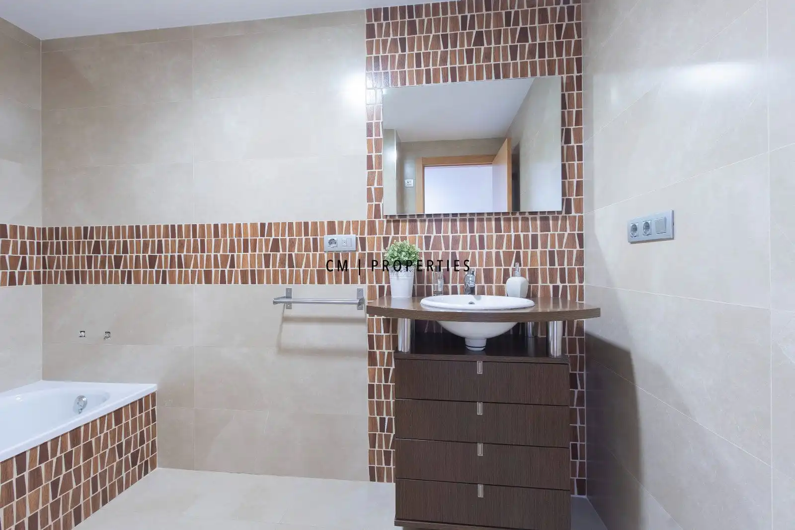 Baño de Piso de alquiler en Sagunto / Sagunt con Calefacción, Horno y Lavadora