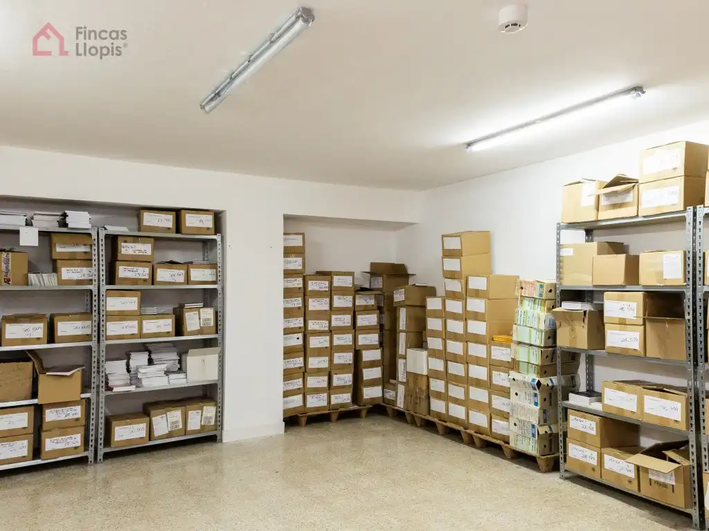 Business premises for sale in Calle Alts Forns 68, imagen 19