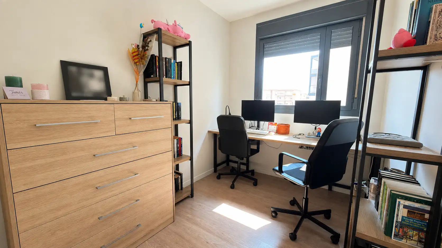 Wohnung zum Verkauf in Badalona mit Klimaanlage, Heizung und Parkett