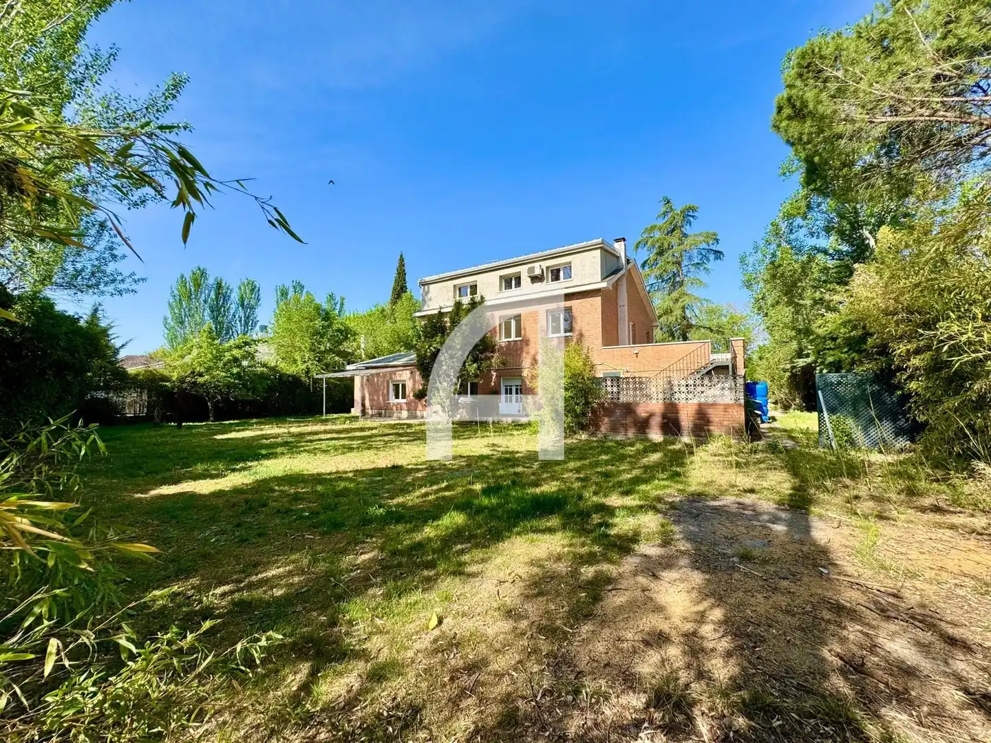 Jardín de Casa o chalet en venta en Villanueva de la Cañada con Aire acondicionado, Calefacción y Jardín privado