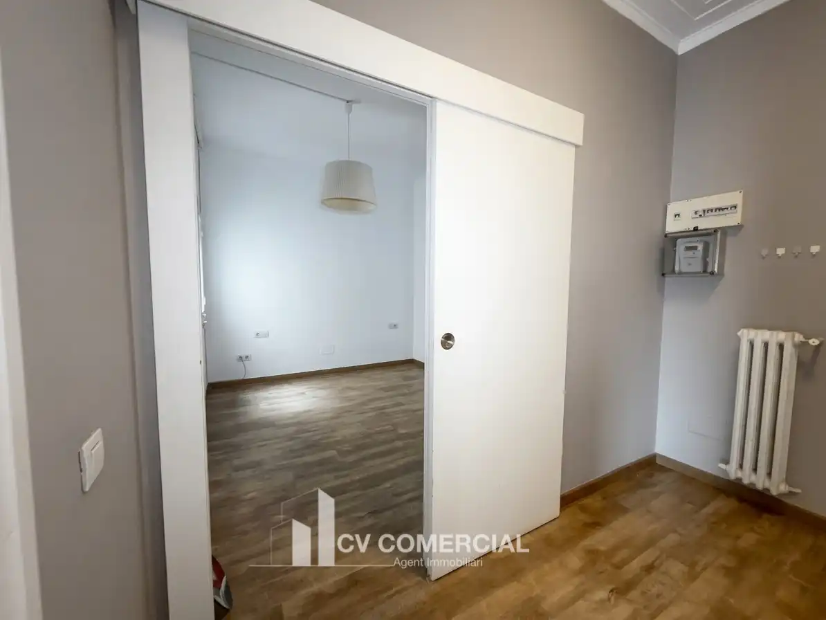Piso con terraza en venta en Carrer del Comte d'Urgell, imagen 9