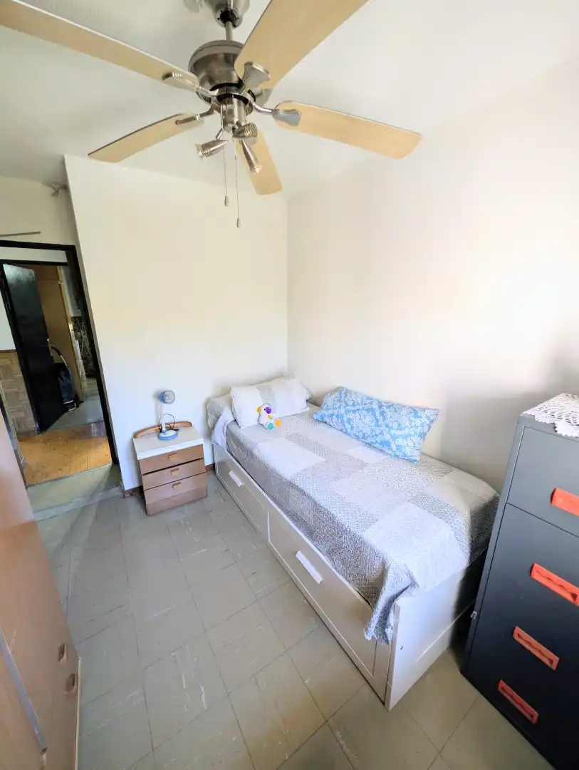 Bedroom of Flat for sale in Sevilla  with Air Conditioner