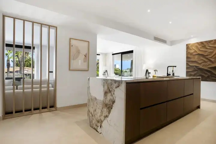 Chalet con piscina en venta en San Pedro de Alcántara, imagen 12