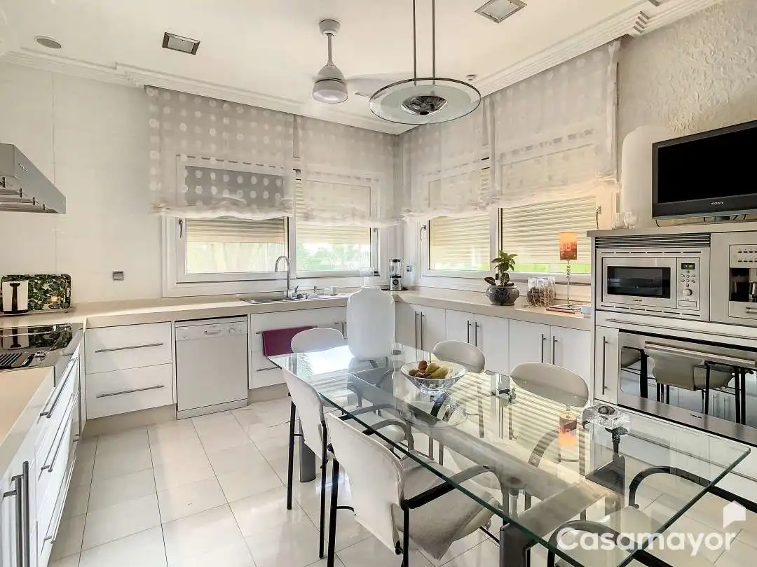 Cocina de Casa o chalet en venta en Mutxamel con Aire acondicionado, Calefacción y Jardín privado
