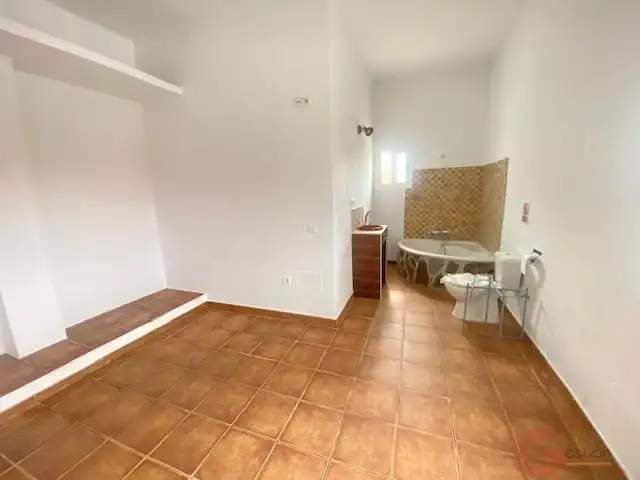 Casa rústica amb piscina en venda a Cútar, imagen 9