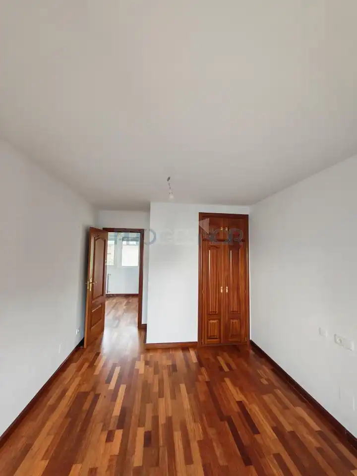 Habitación de Casa o chalet en venta en Sariegos con Calefacción, Jardín privado y Terraza