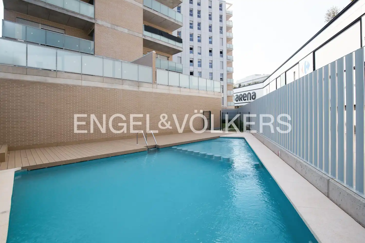 Piscina de Piso en venta en Valencia con Aire acondicionado, Calefacción y Trastero