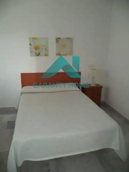 Habitación de Apartamento de alquiler en Cáceres con Aire acondicionado, Calefacción y Terraza