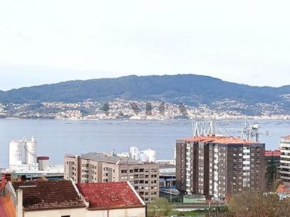 Exterior view of Flat for sale in Vigo   with Parquet flooring, Terrace and Storage room