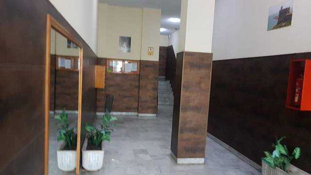 Piso en Venta en - en El Real