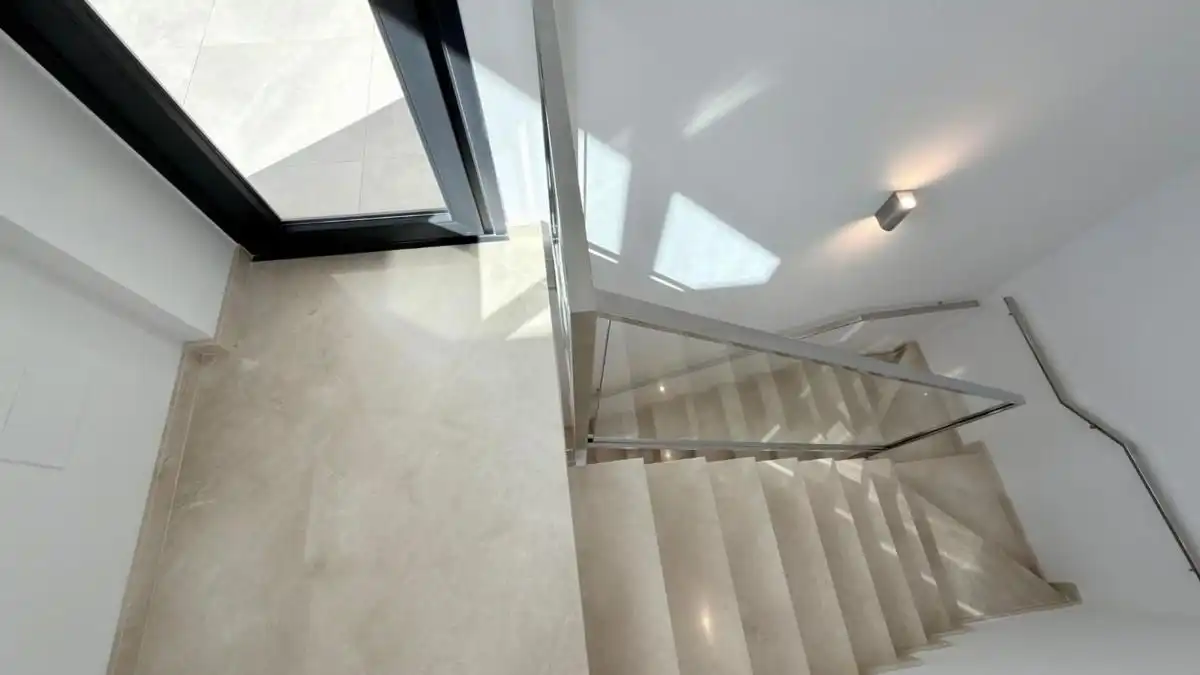 Apartment with pool for sale in Playa de Poniente, imagen 9