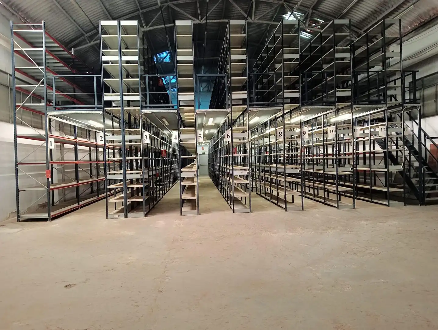 Industrial buildings for rent in Xirivella