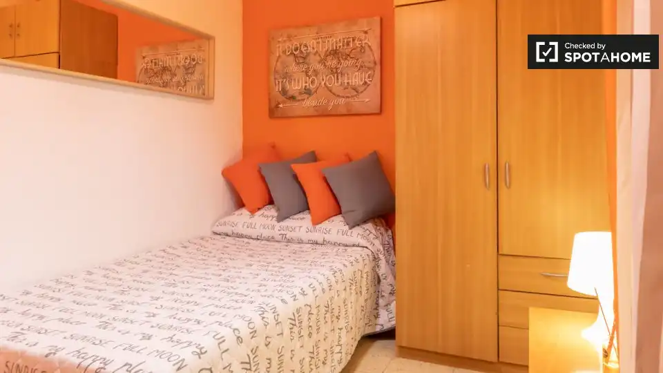 Bedroom of Flat for rent in Alcalá de Henares  with Air Conditioner, Heating and Furnished