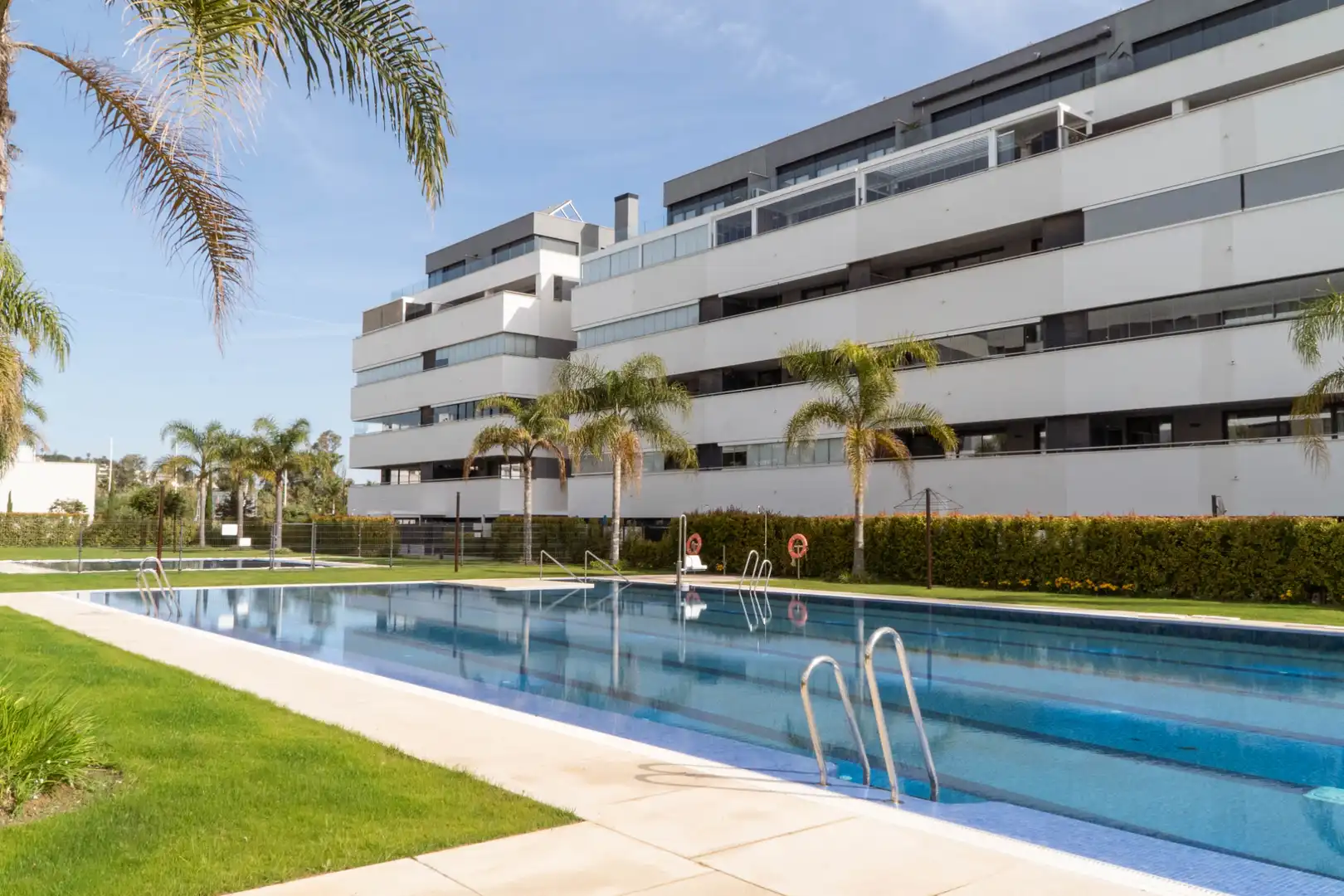 Exterior view of Attic for sale in Torremolinos  with Air Conditioner, Terrace and Storage room