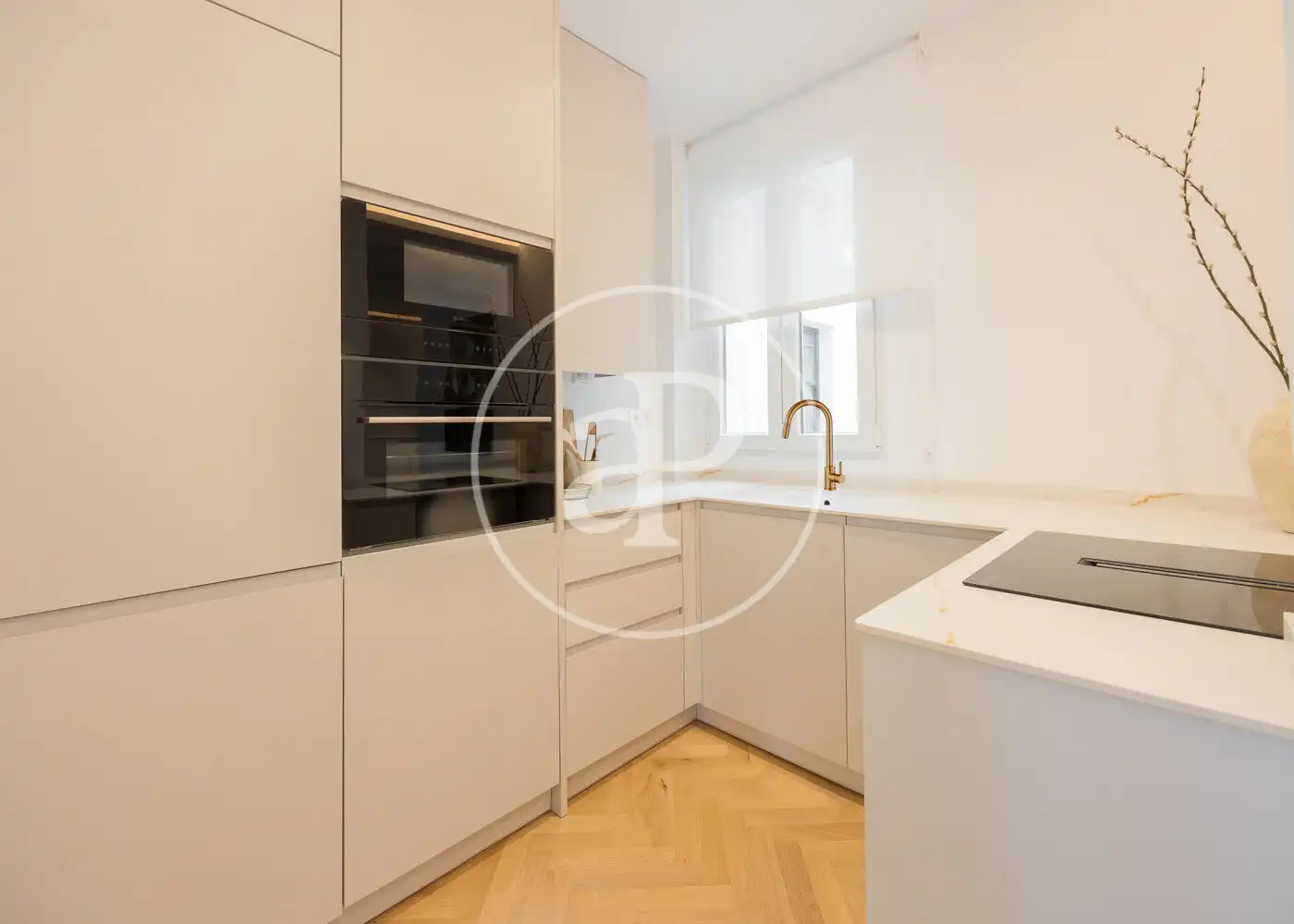Küche von Wohnung zum Verkauf in Madrid mit Klimaanlage, Heizung und Abstellraum