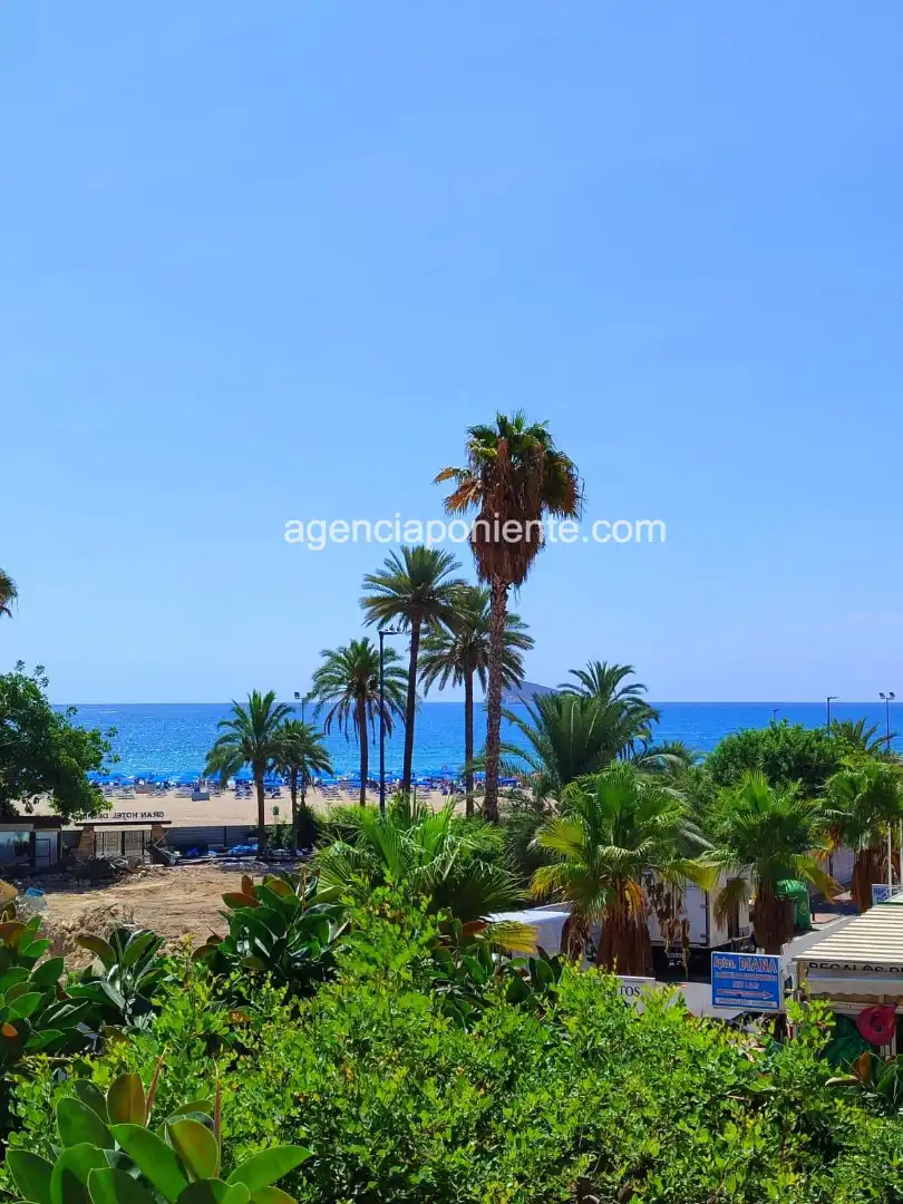 Exterior view of Flat for rent in Benidorm  with Air Conditioner, Heating and Terrace