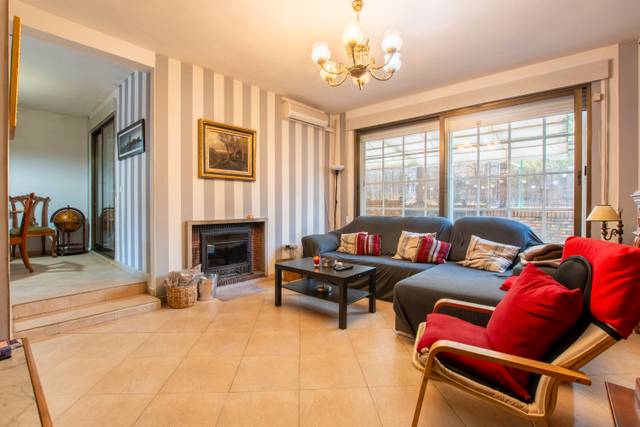 Casa adosada en Venta en Calle del Diamante en El Guijo - Colonia España