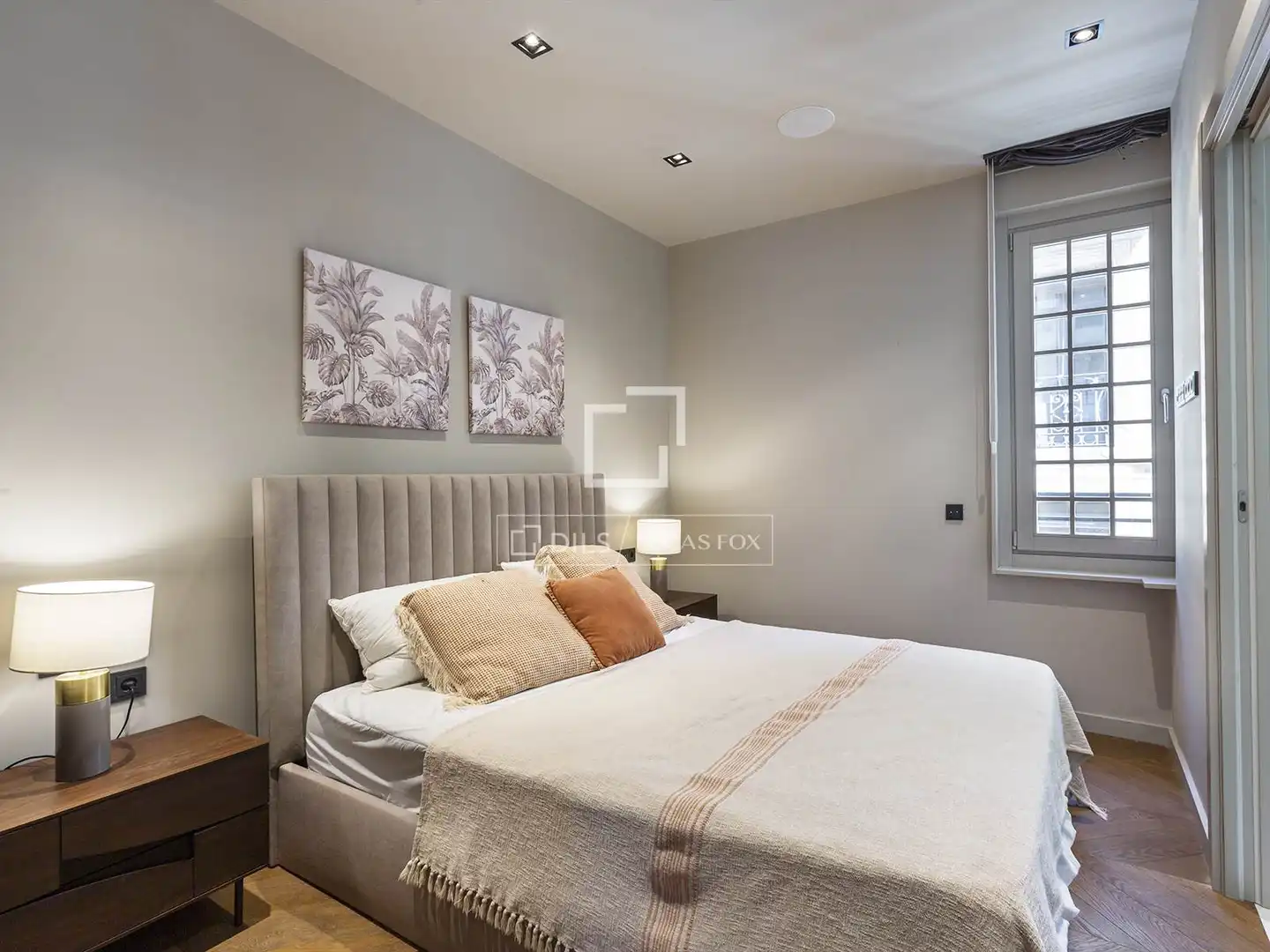 Bedroom of Flat for sale in Barcelona  with Air Conditioner, Heating and Parquet flooring