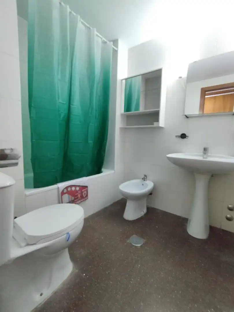 Study for rent in Santa María de Gracia