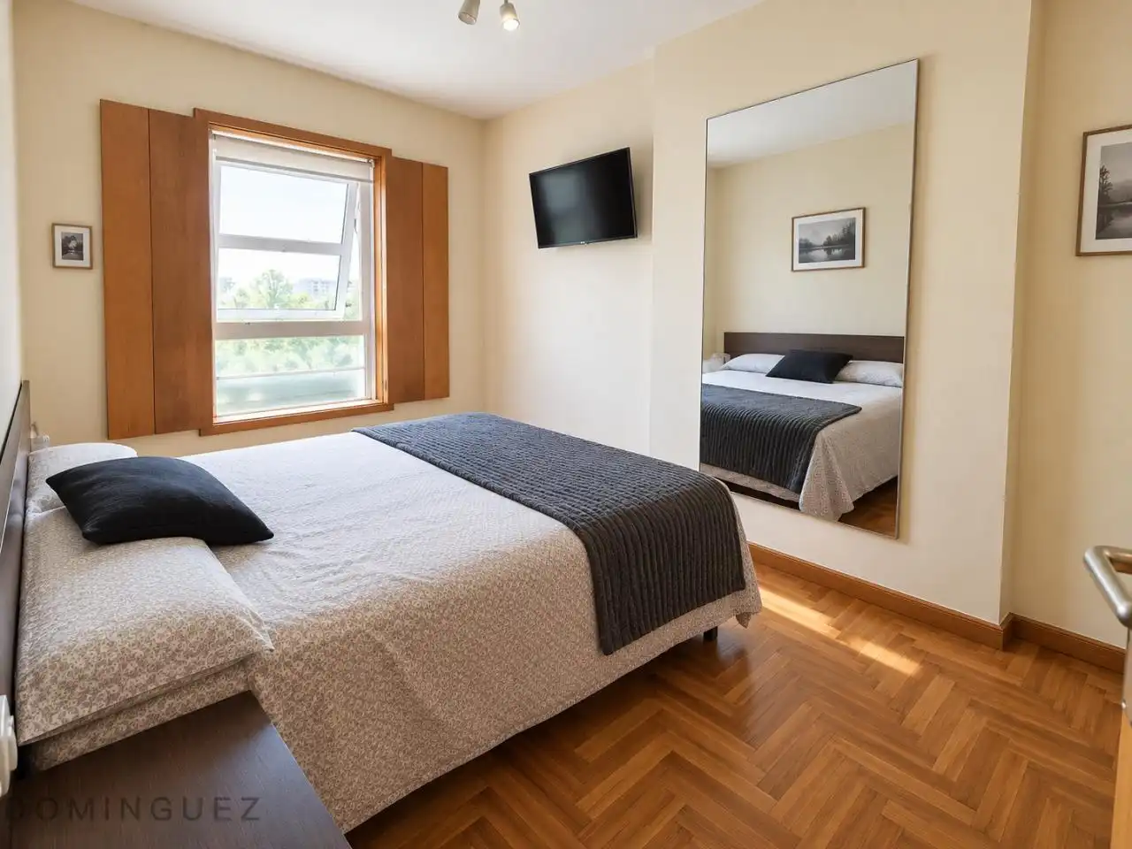 Bedroom of Duplexes for sale in Vigo   with Heating