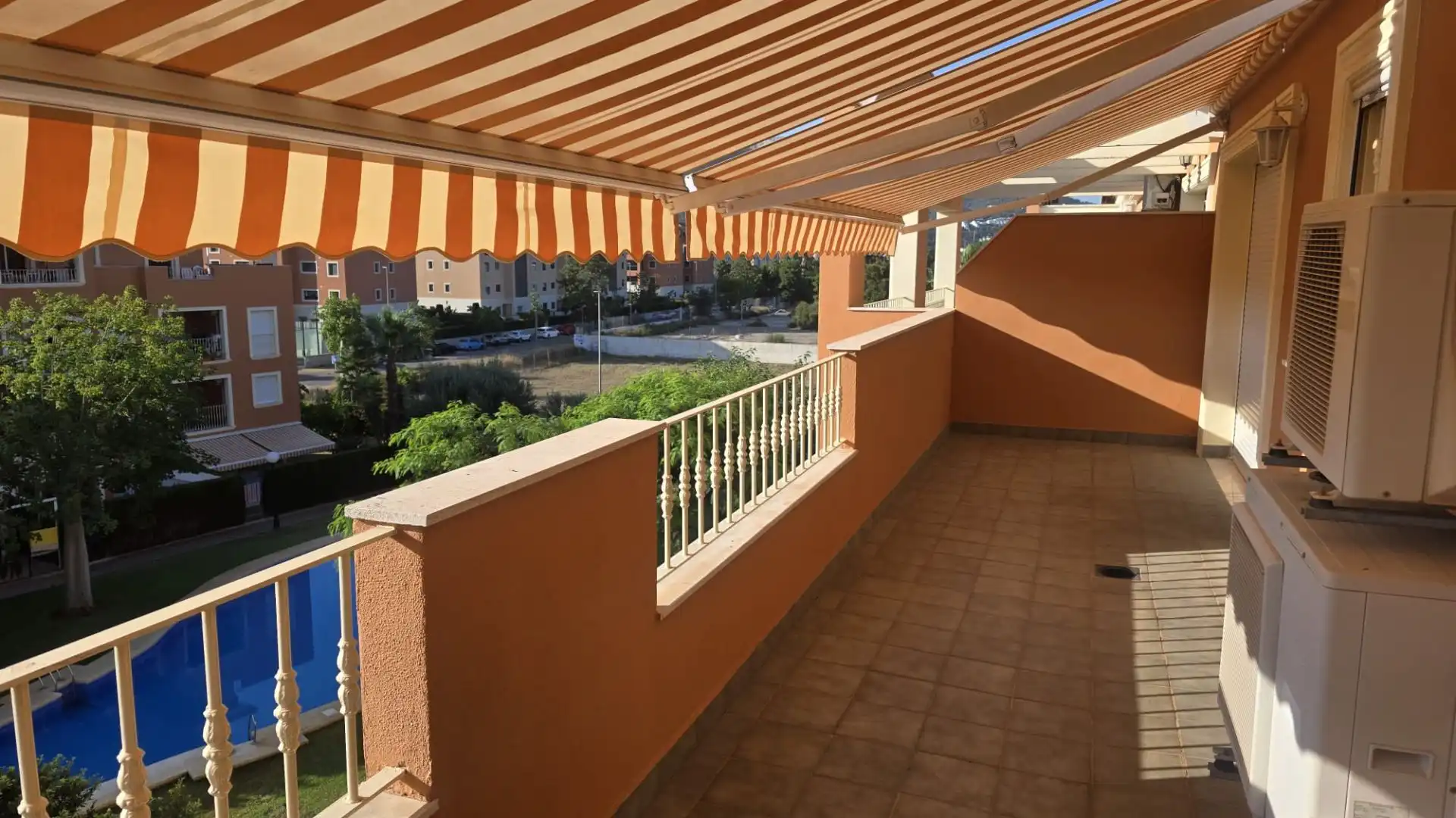Apartament en venda a Les Bovetes - La Felicidad