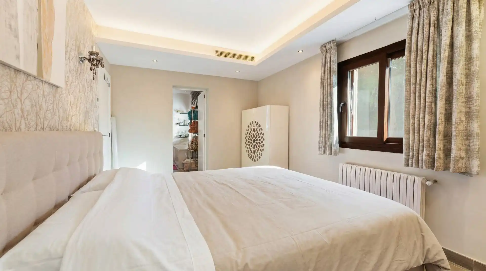 Schlafzimmer von Country house zum Verkauf in Calvià mit Klimaanlage, Heizung und Terrasse