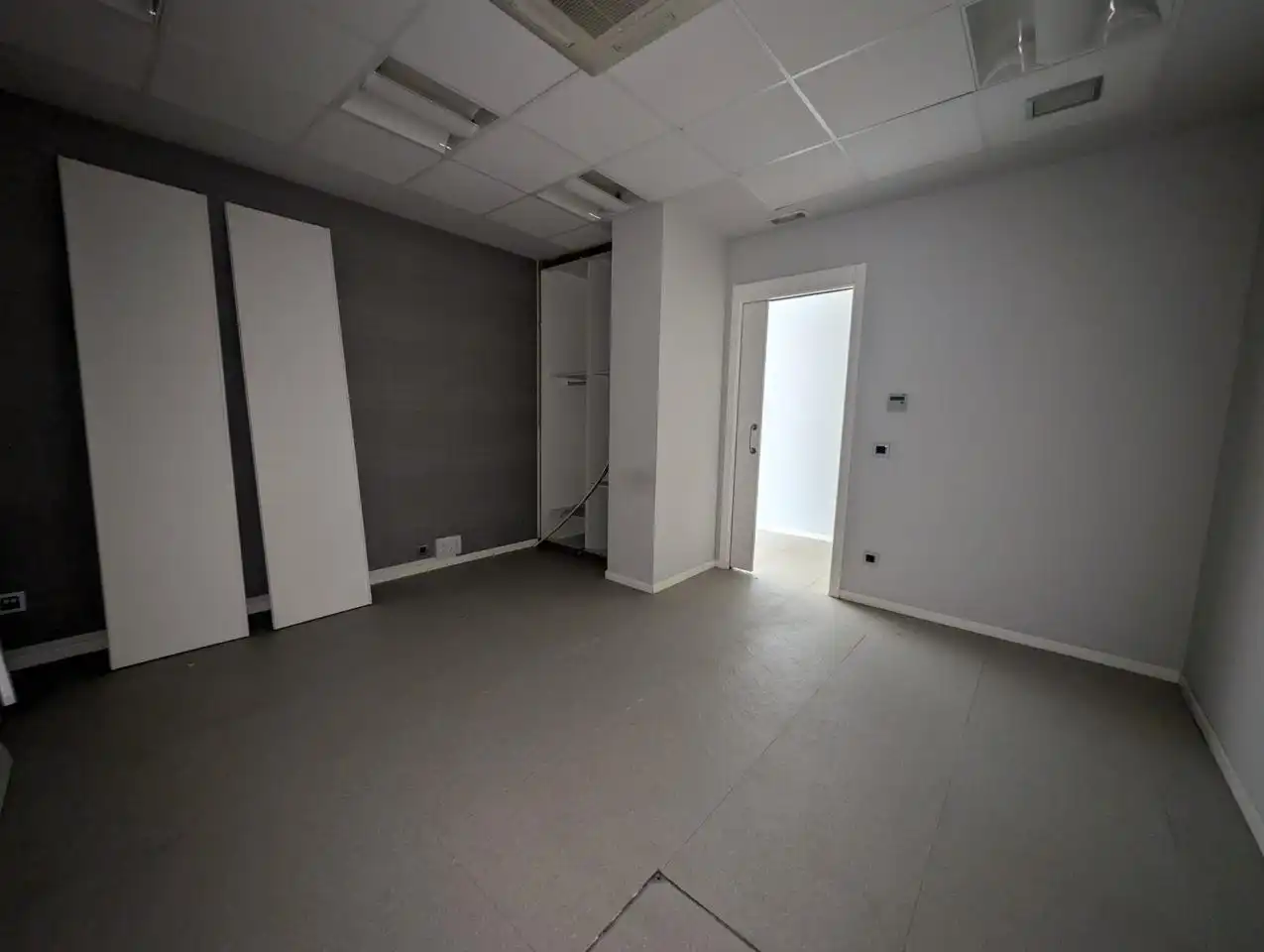 Business premises to rent in Botica Vieja, imagen 17