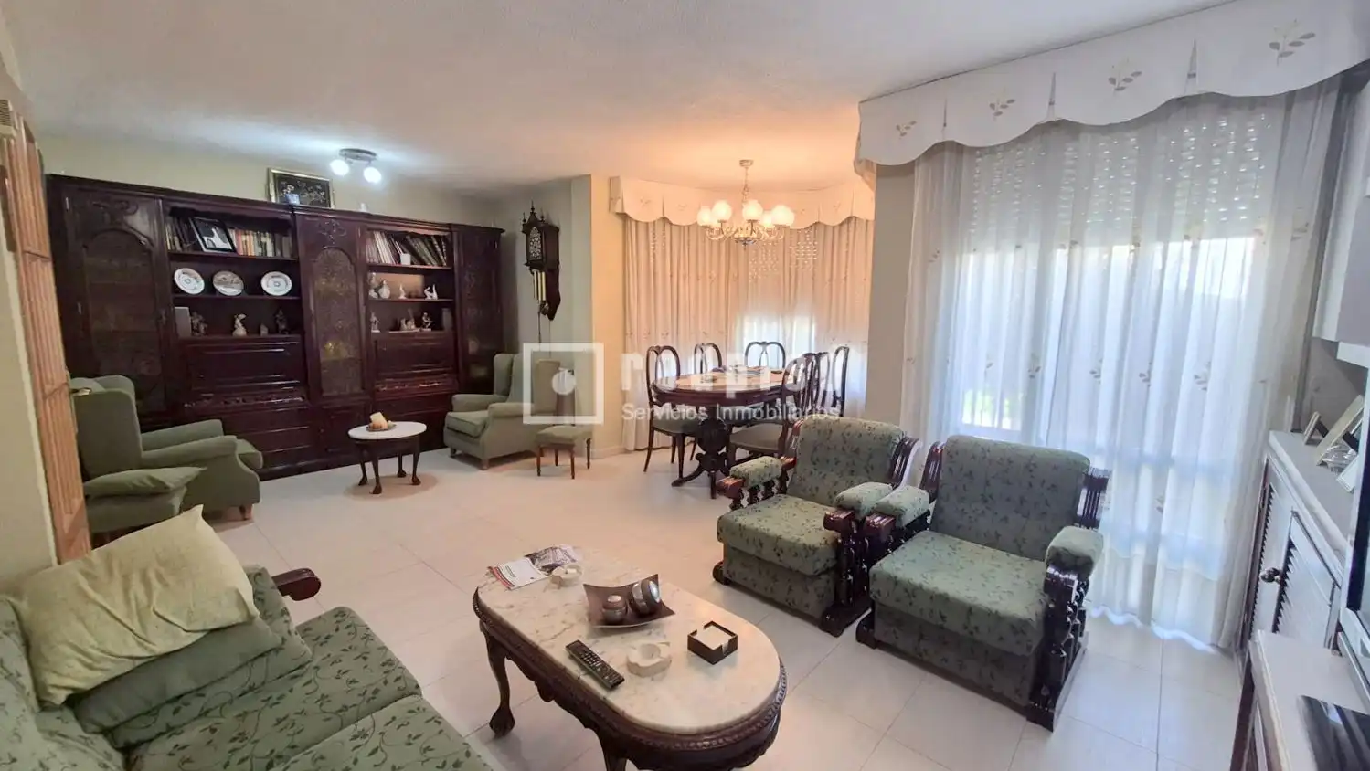 Sala d'estar de Casa o xalet en venda en Getafe amb Aire condicionat, Calefacció i Parquet