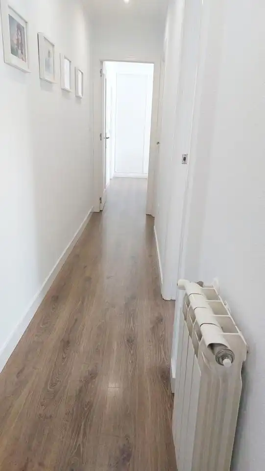 Wohnung zum Verkauf in Elche / Elx mit Klimaanlage, Balkon und Gemeinschaftspool