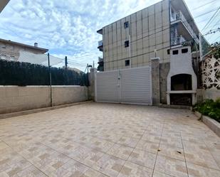 Exterior view of Flat for sale in Cunit  with Air Conditioner, Private garden and Parquet flooring