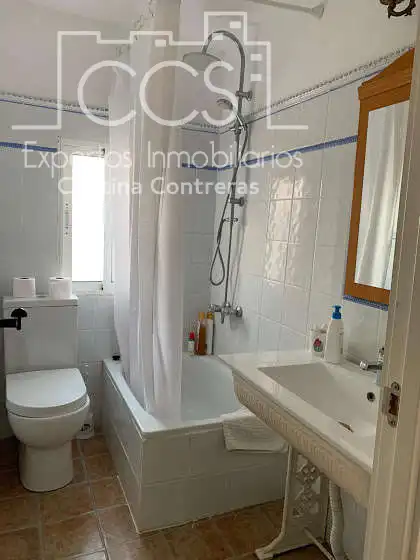 Habitación de Finca rústica en venta en Alcalá de Guadaira con Piscina y Amueblado
