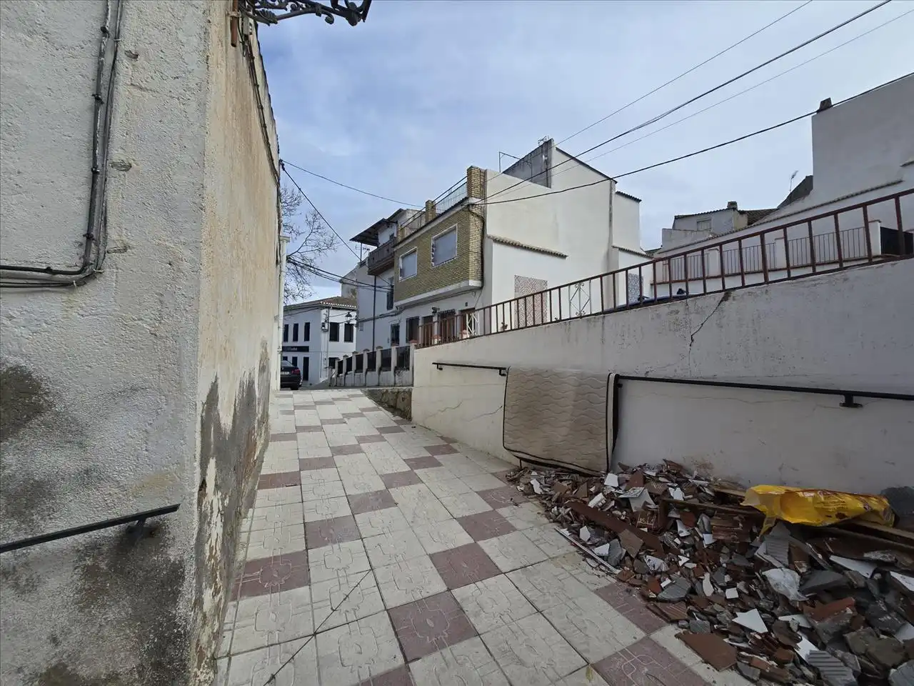 Vista exterior de Casa adosada en venda en Píñar