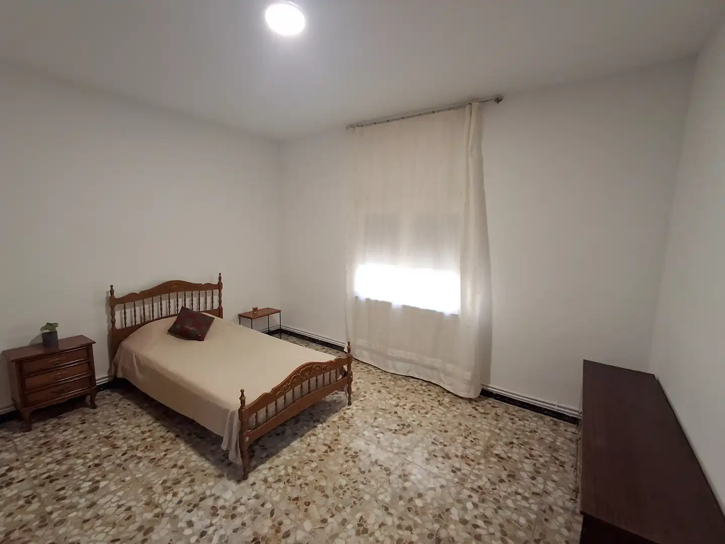 Habitación de Casa o chalet de alquiler en La Puebla de Almoradiel con Calefacción, Terraza y Amueblado