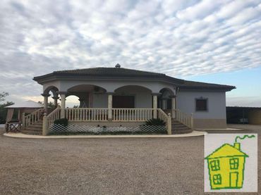 Maison avec jardin à vendre à Andújar