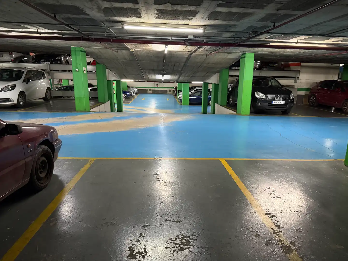 Aparcament de Garatge en venda en Badalona