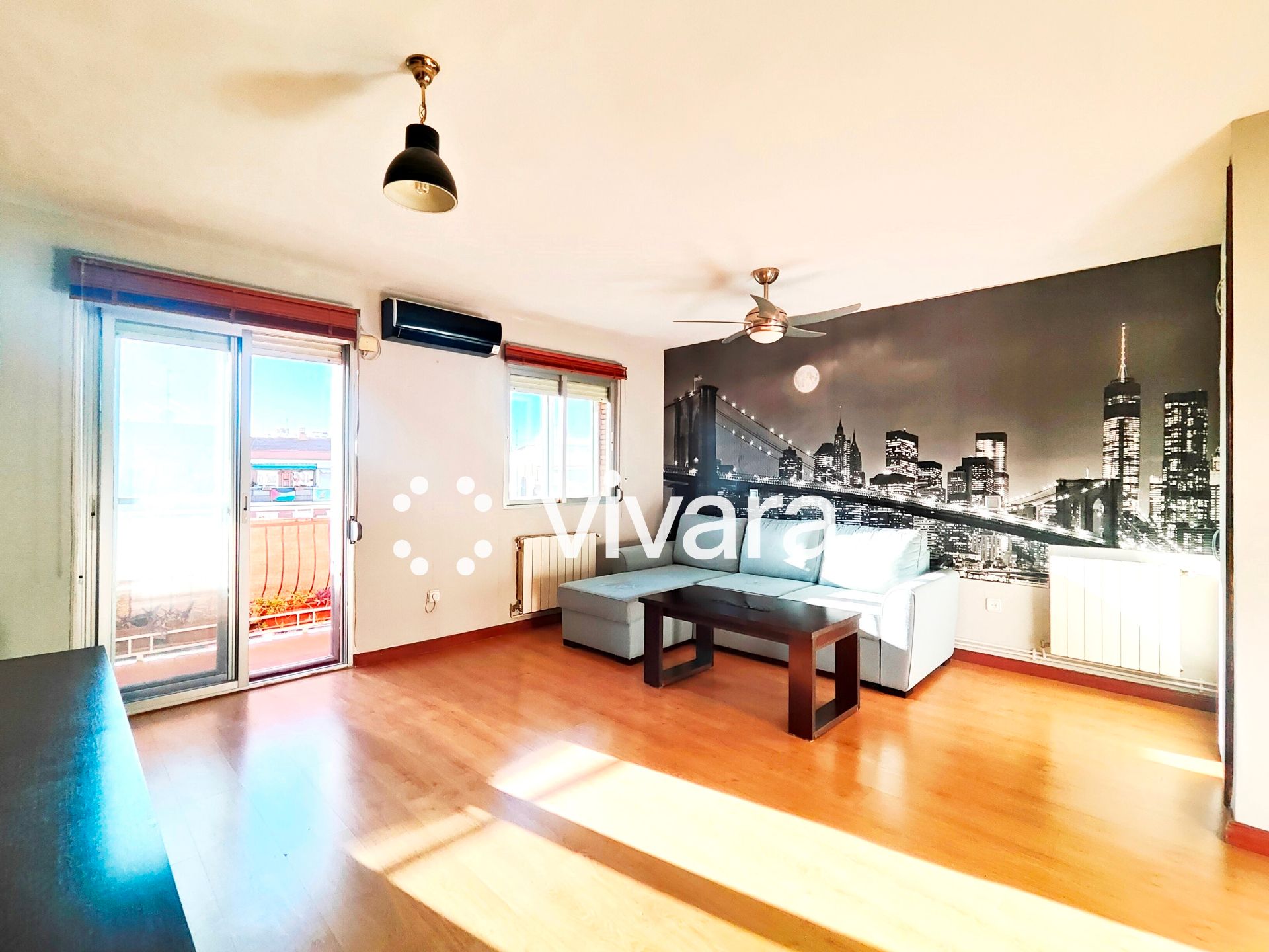 Living room of Flat to rent in Coslada  with Air Conditioner, Furnished and Oven