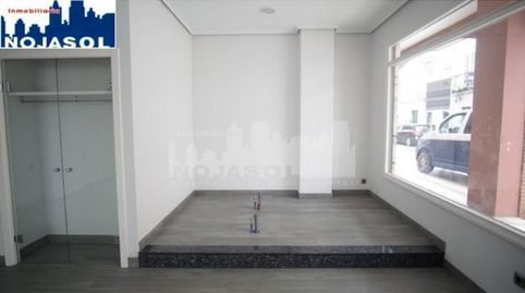 REF 003018  JUNTO AL CENTRO, LOCAL REFORMADO EN SANTOÑA, imatge 3