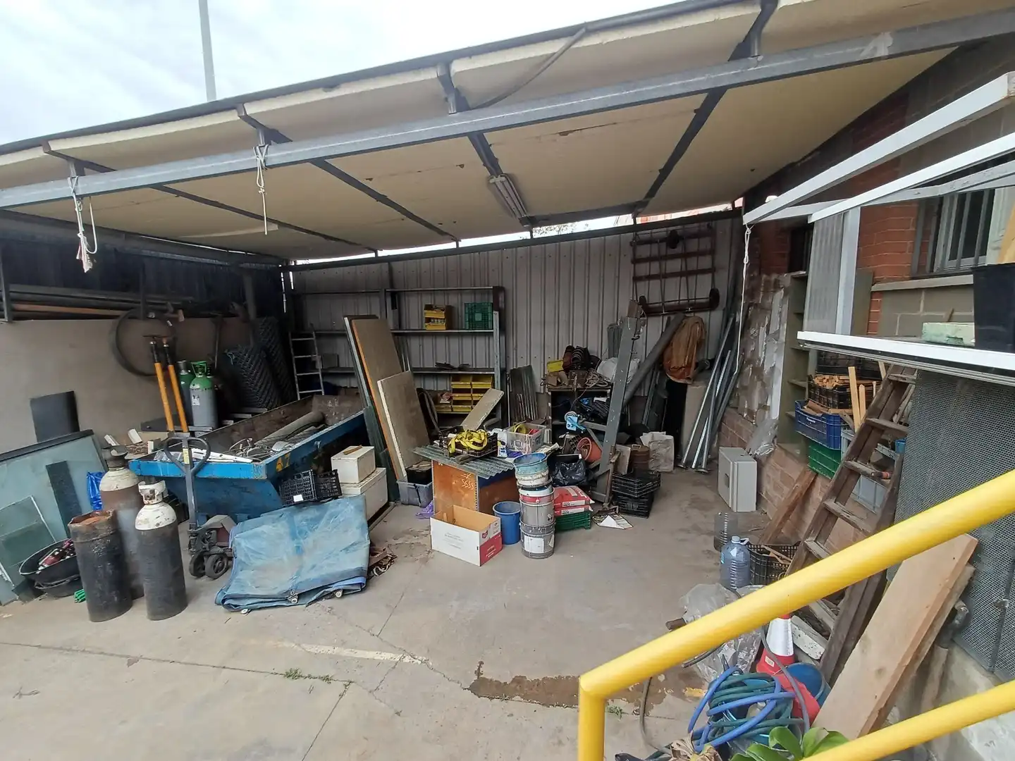 Nau industrial en venda en Castellar del Vallès