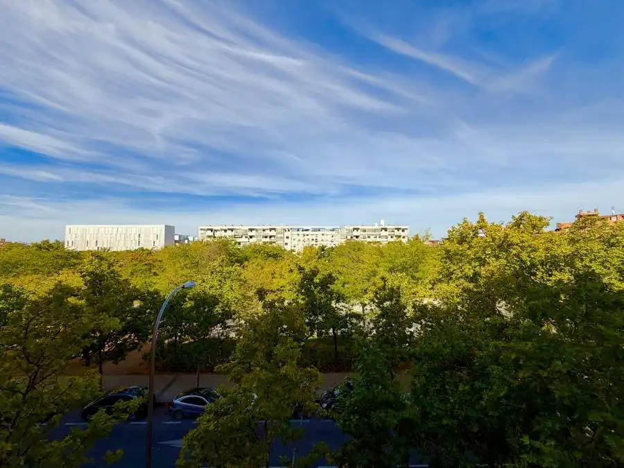 Außenansicht von Wohnung zum Verkauf in Madrid mit Klimaanlage, Heizung und Schwimmbad