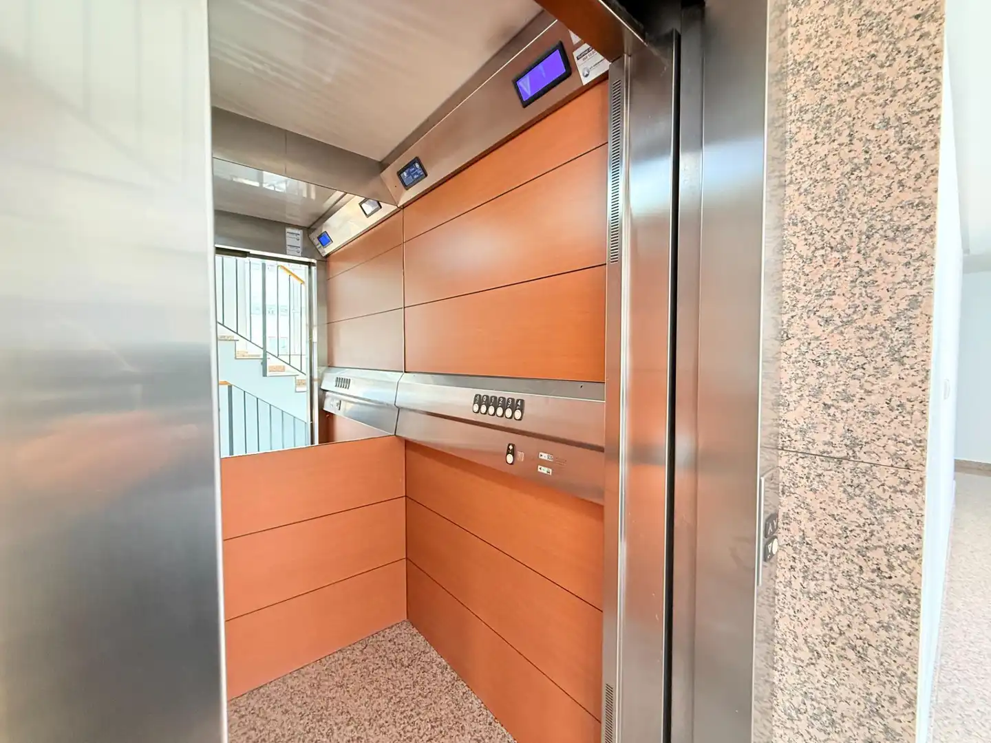 Wohnung zum Verkauf in Santomera mit Terrasse, Abstellraum und Balkon