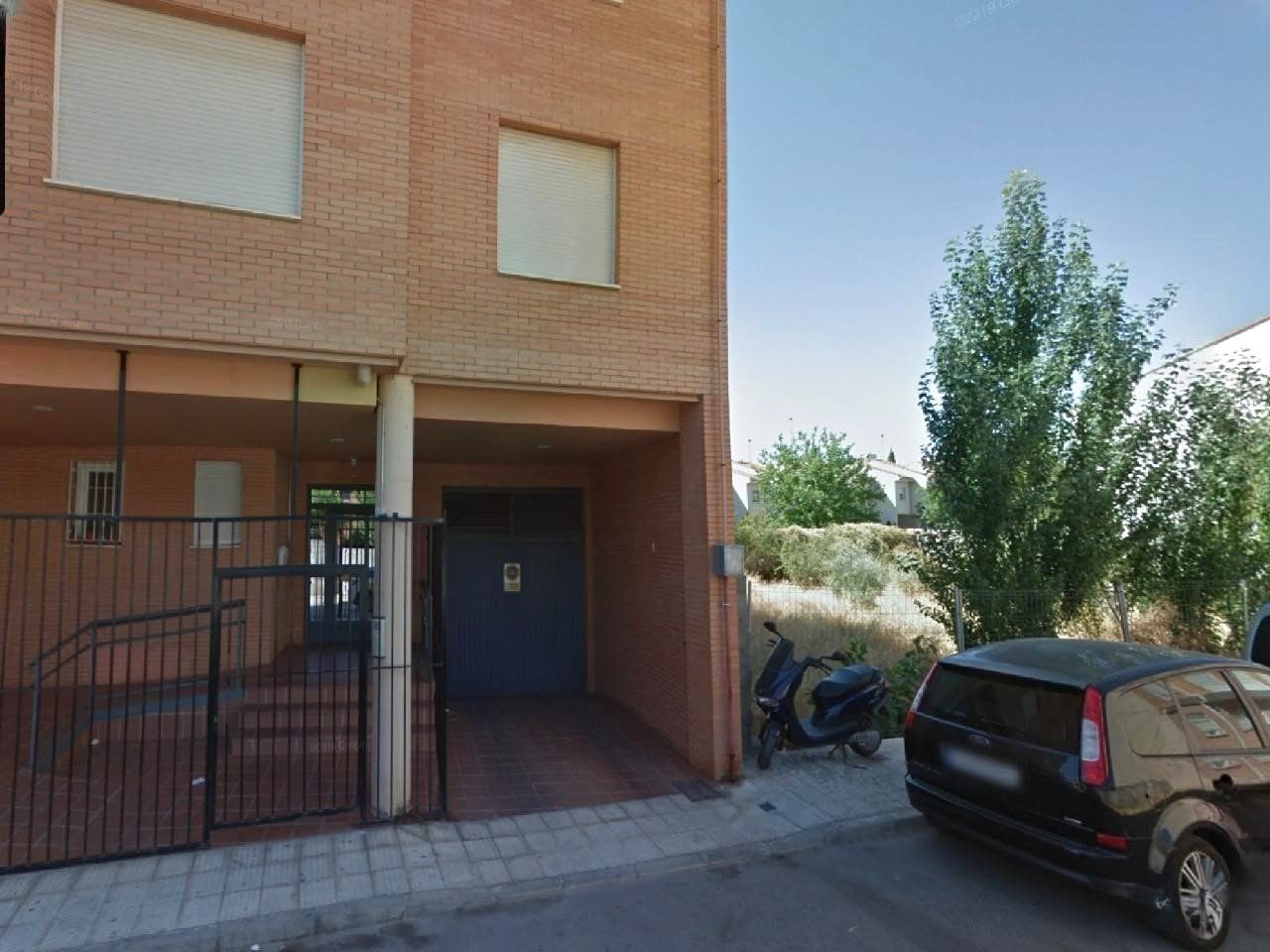 Außenansicht von Garage zum Verkauf in Tarancón