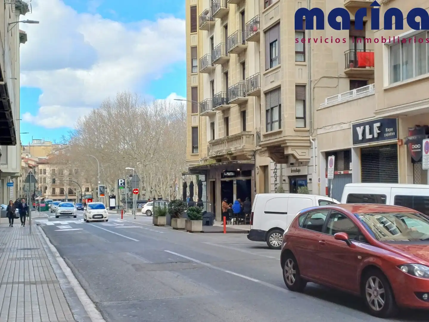 Außenansicht von Geschaftsraum zur Miete in  Pamplona / Iruña mit Alarm