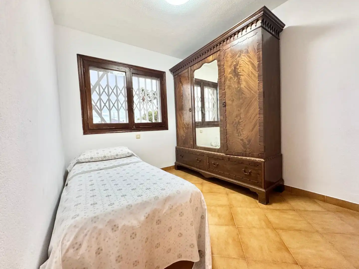 Dormitori de Casa o xalet de lloguer en Orihuela amb Aire condicionat, Calefacció i Terrassa