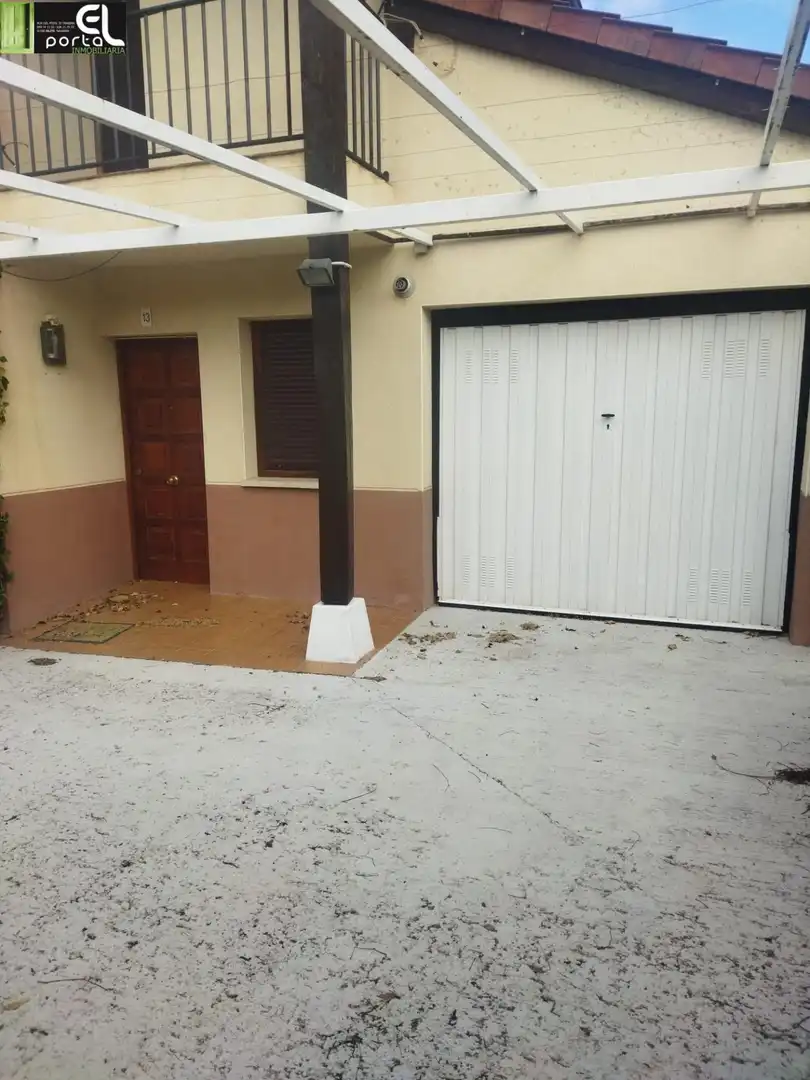 Parking de Casa o chalet en venta en San Martín de Unx con Aire acondicionado, Piscina y Amueblado