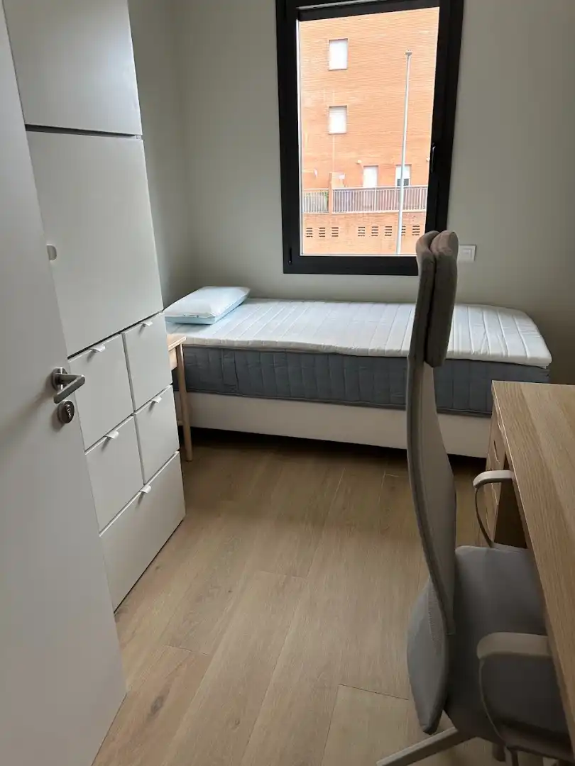 Bedroom of Flat for share in El Sucre - El Nadal  