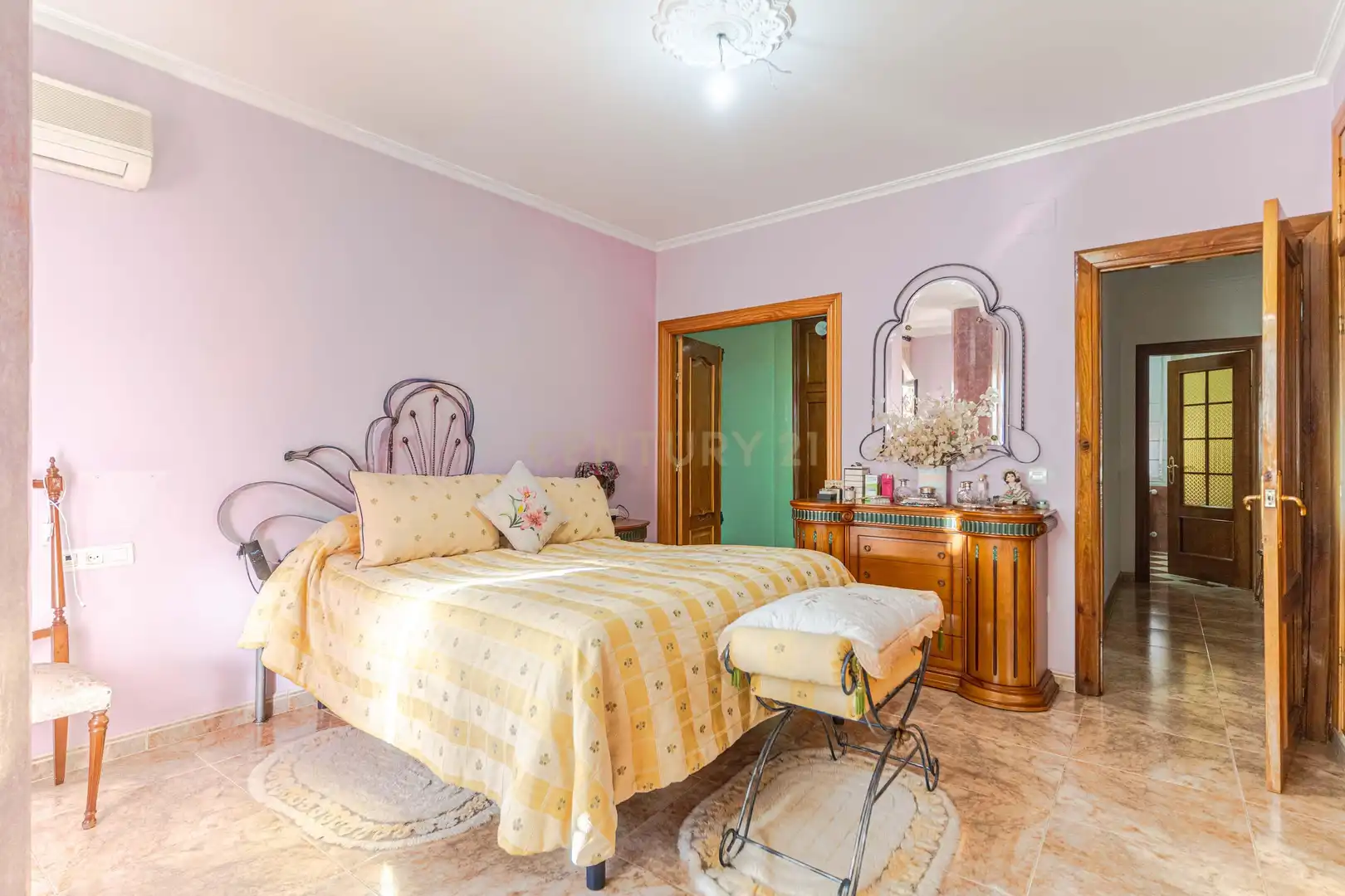 House with balcony for sale in Avenida Mariana Pineda, 40, Guadix, Spain, imagen 4