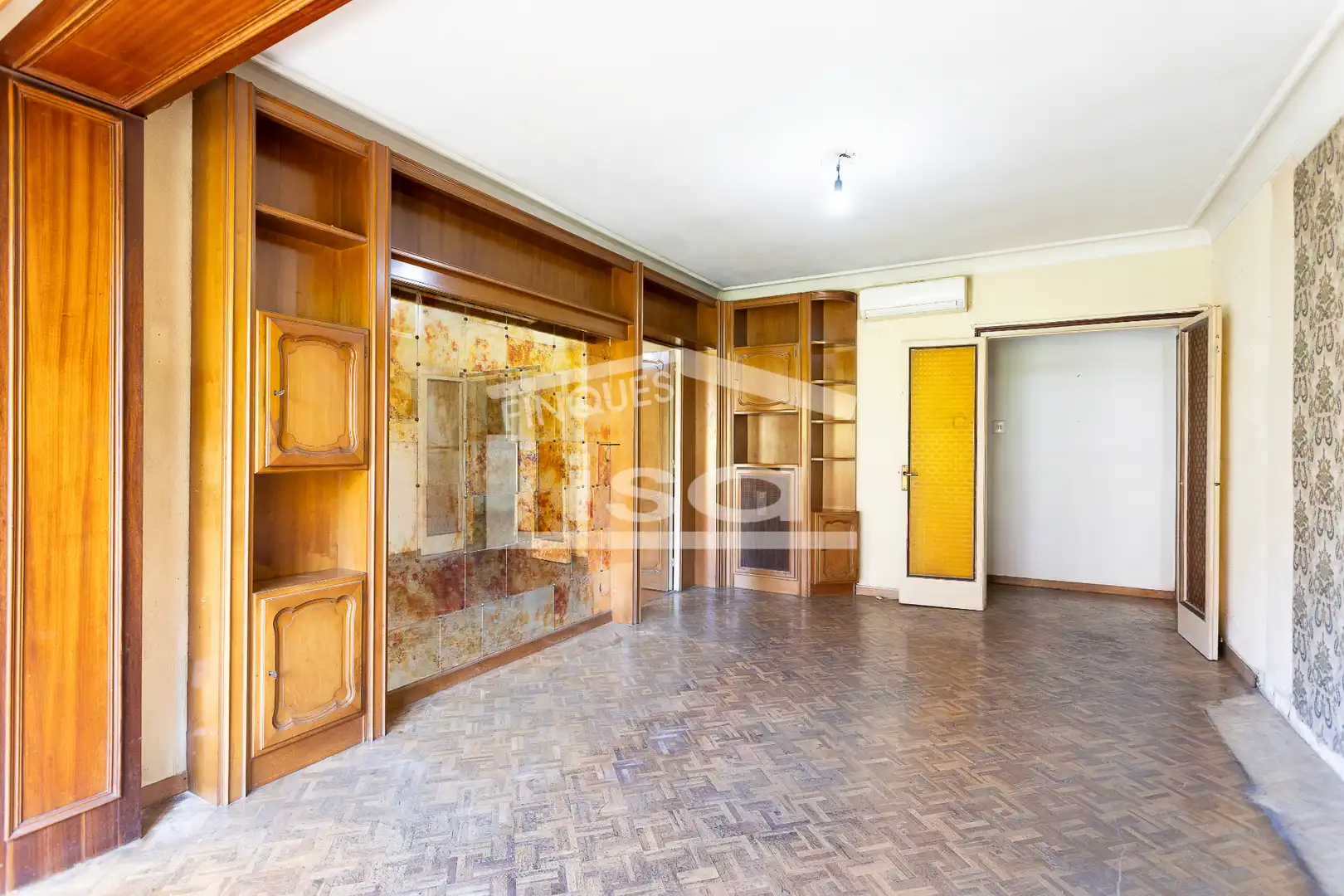 Sala de estar de Piso en venta en Barcelona con Calefacción, Trastero y Balcón