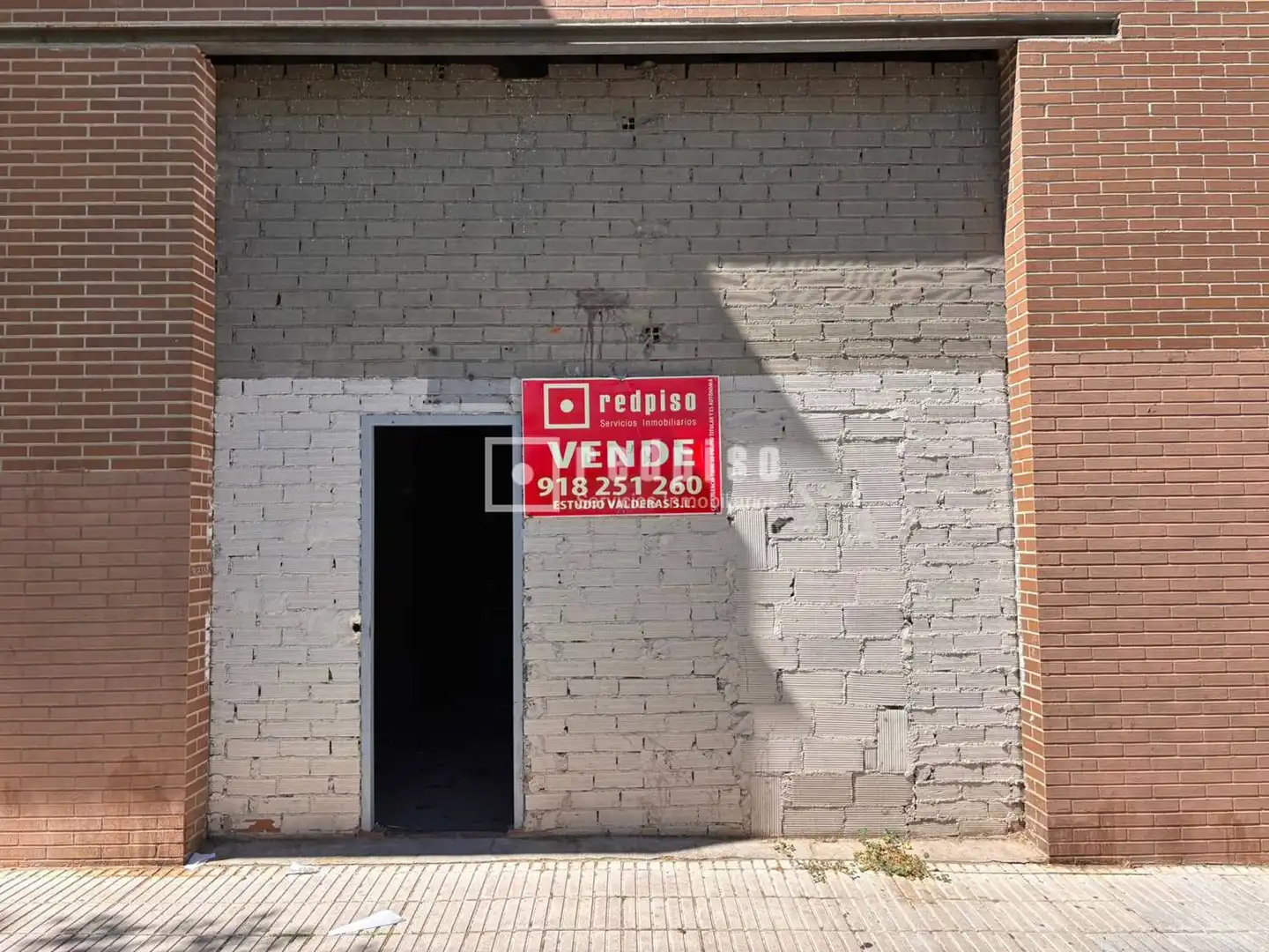 Local comercial en venda a Parque Lisboa - La Paz